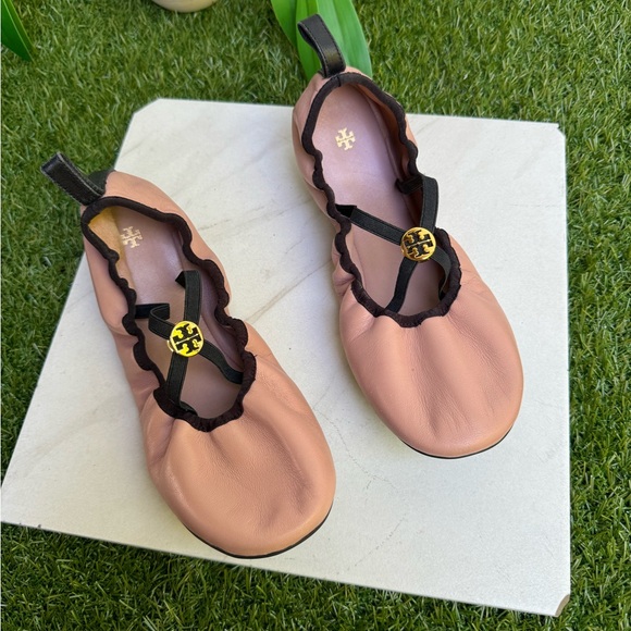 Tory Burch Woman Ballet flats
Blush Size 7.5 Soft Leather - Picture 11 of 13